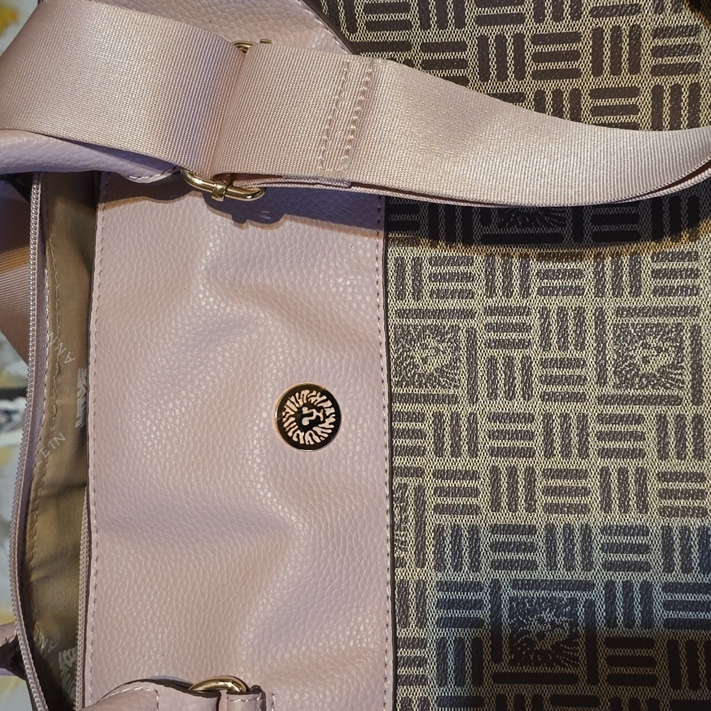 Anne Klein Elegant Pink and Brown Women's Overnight Bag - Picture 2 of 6